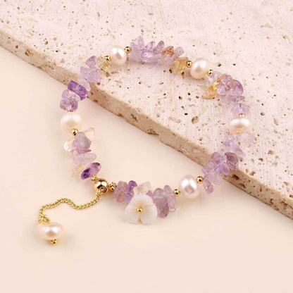 Natural freshwater pearl bracelet amethyst bracelet.