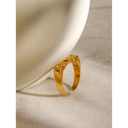 MOM letter open ring