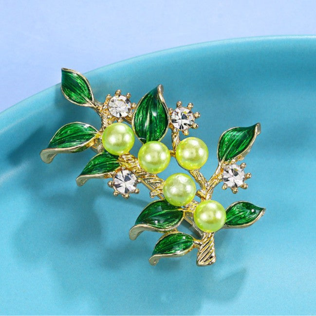 Green Plant Accessory Pin