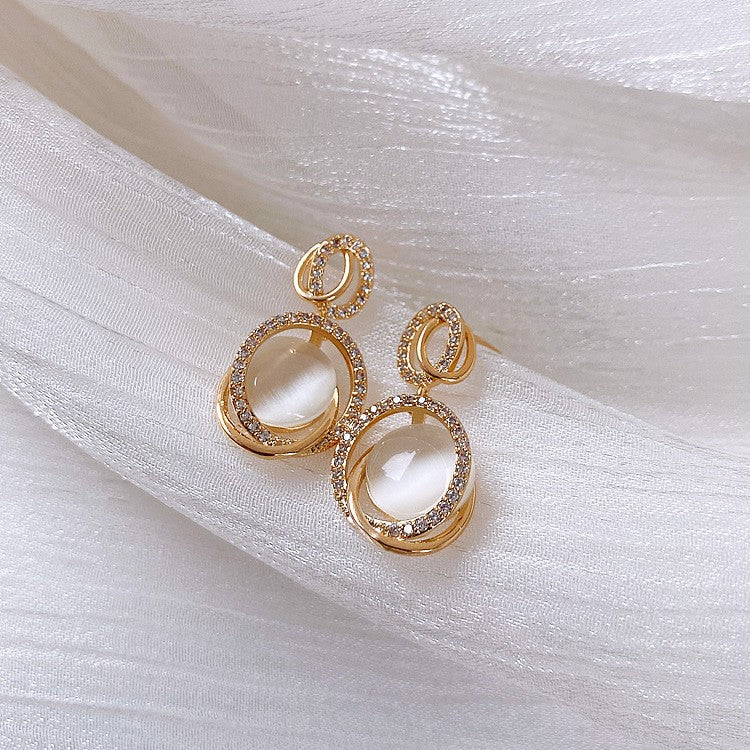 Cat's eye earrings women's new trendy stud earrings