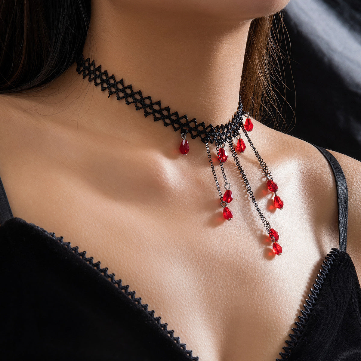 Red Beaded French Water Drop Fringed Necklace