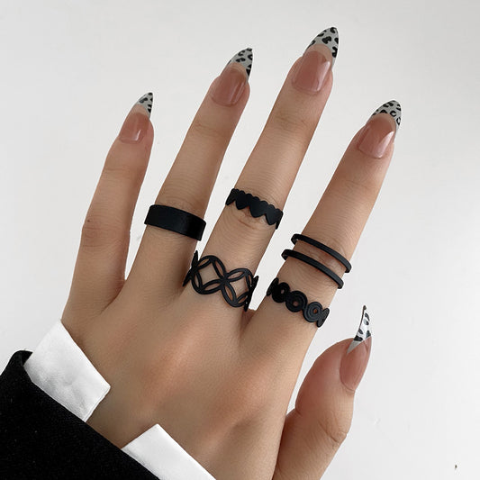 Hollow Black Geometric Ring 5-Piece Set