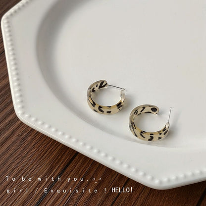 Simple geometric leopard plaid earrings