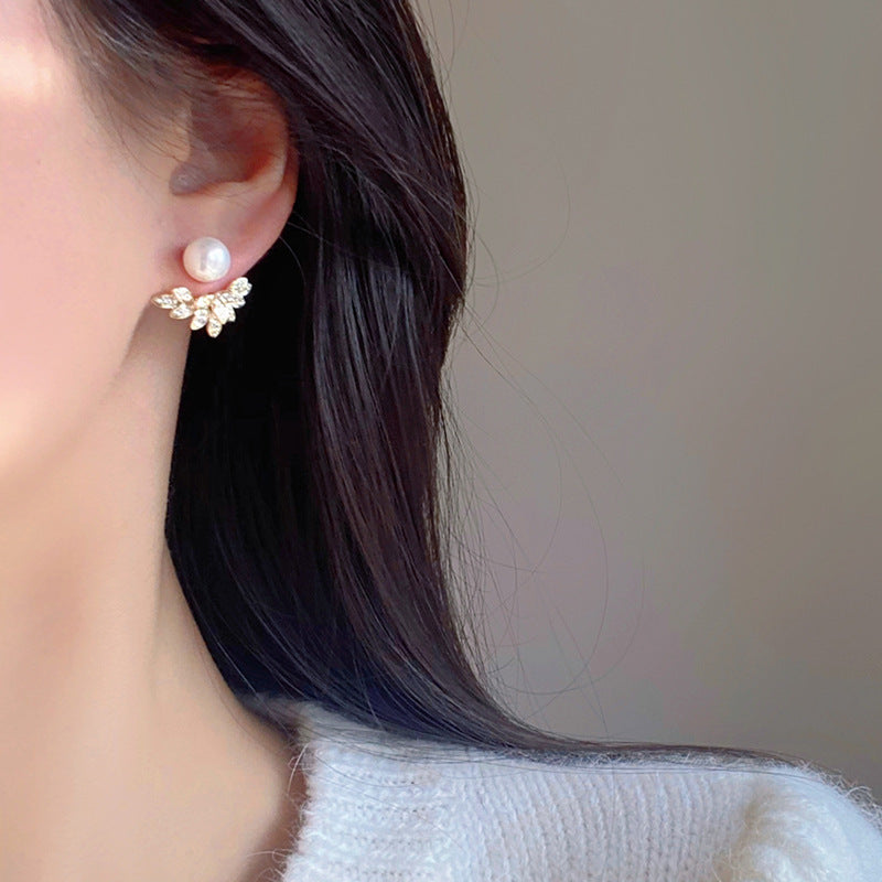 Petal pearl earrings fashion