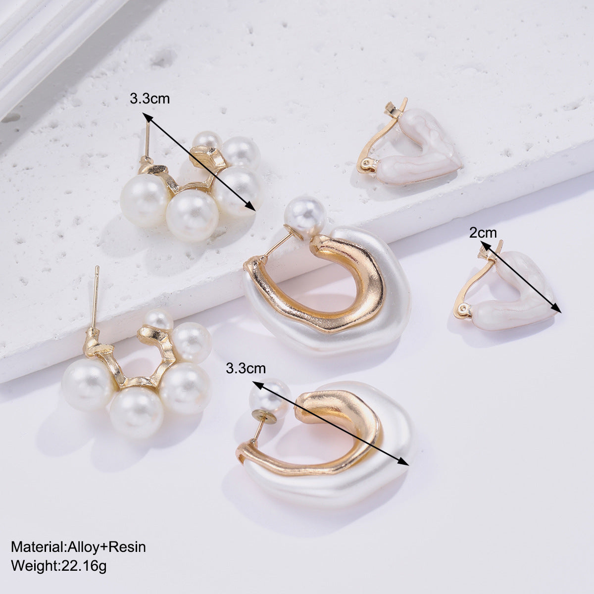 Gold Oil Drop Heart Pearl Earring Set