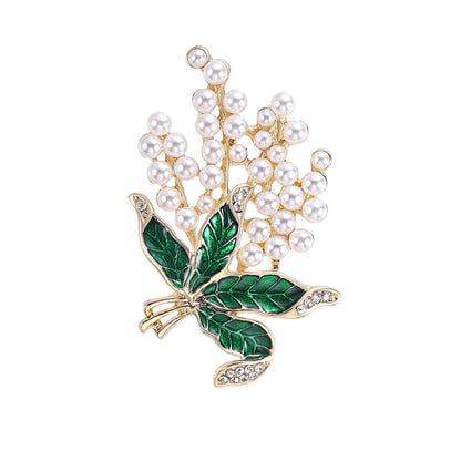 Green Leaf Brooch Brooch