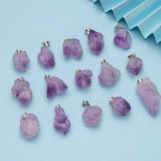 Irregular crystal amethyst tooth flower pendant