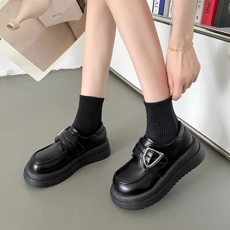 Muffin sole one-line buckle shoes