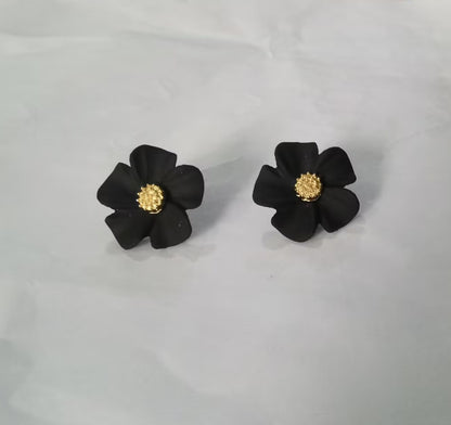 Flower stud earrings girlish temperament