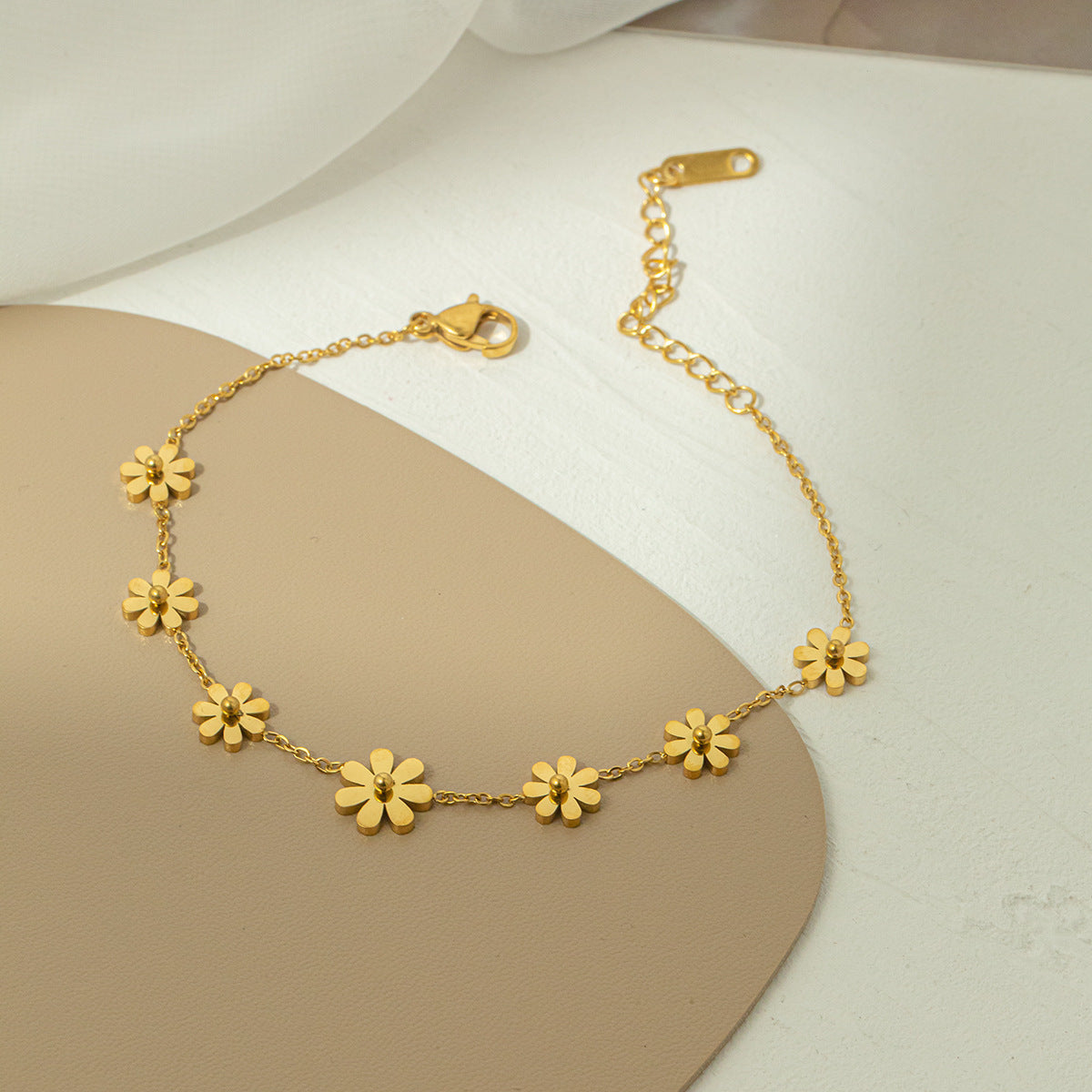 Little daisy anklet