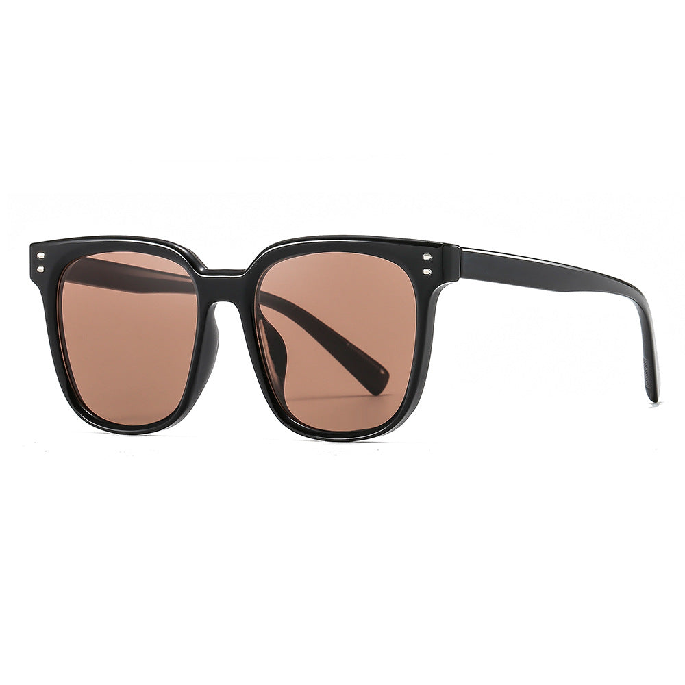 Retro Large Frame Sunglasses for Round Faces