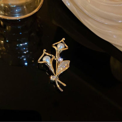 Pearl Zircon Lily Brooch