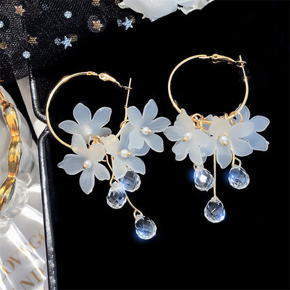 Miniature zircon flower leaf earrings