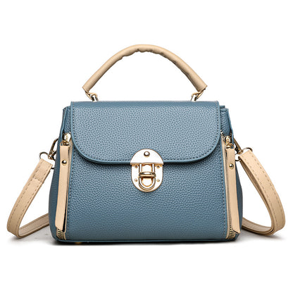 Large-capacity women's bags are simple and popular.