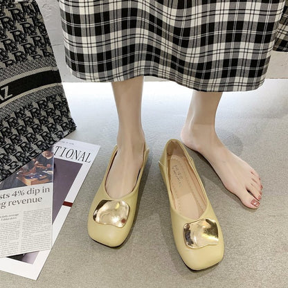 Hot-selling new flat shoes