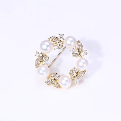 Atmospheric Pearl Accessories Corsage