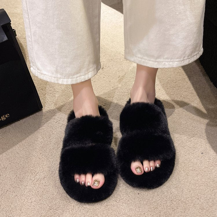 Flat-bottomed large-size slippers to keep warm