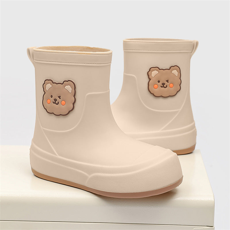 Rain boots transparent bear explosion