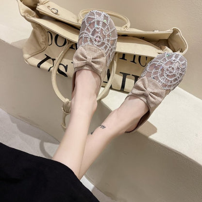 Lace bow slippers