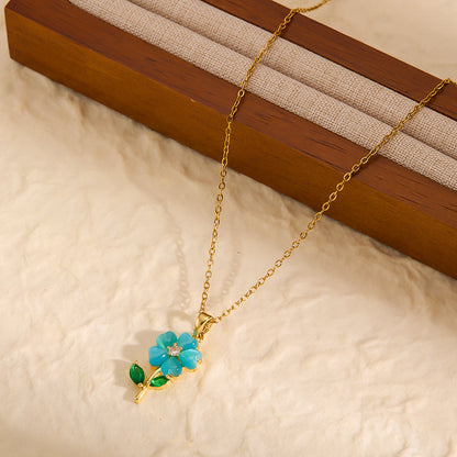 Flower necklace