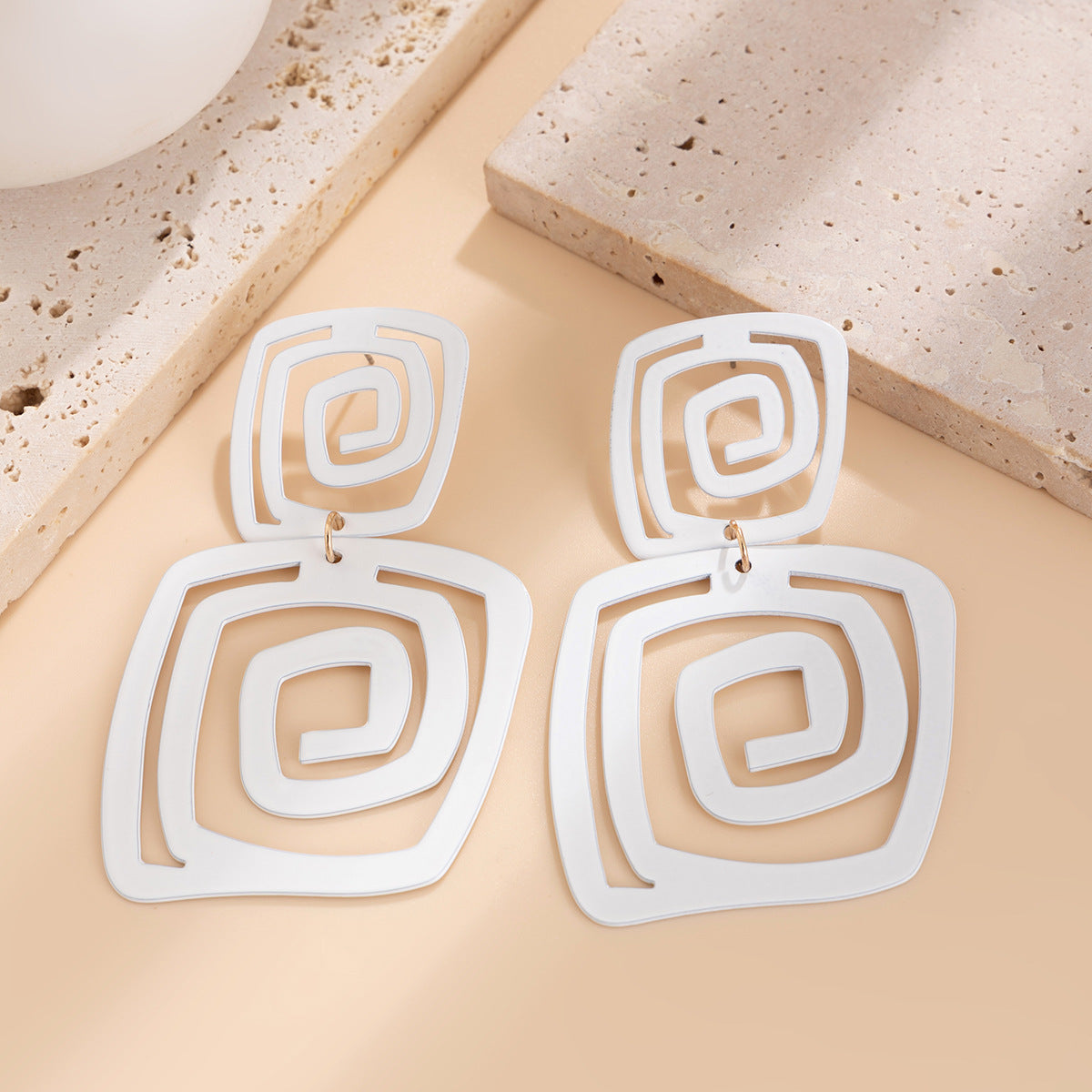 Square spiral stud earrings