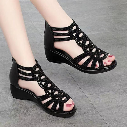 Soft leather Roman sandals women