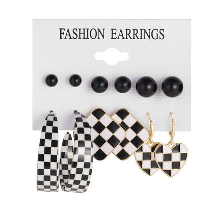 Black C-shaped stud earrings set of 6 pairs