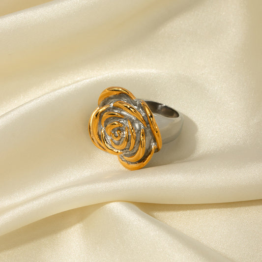 Gold and silver flower ring