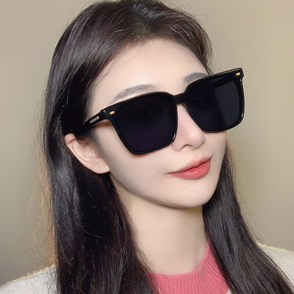 Stylish Tea Polarized UV Sunglasses