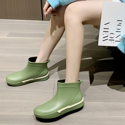 Rain shoes for women