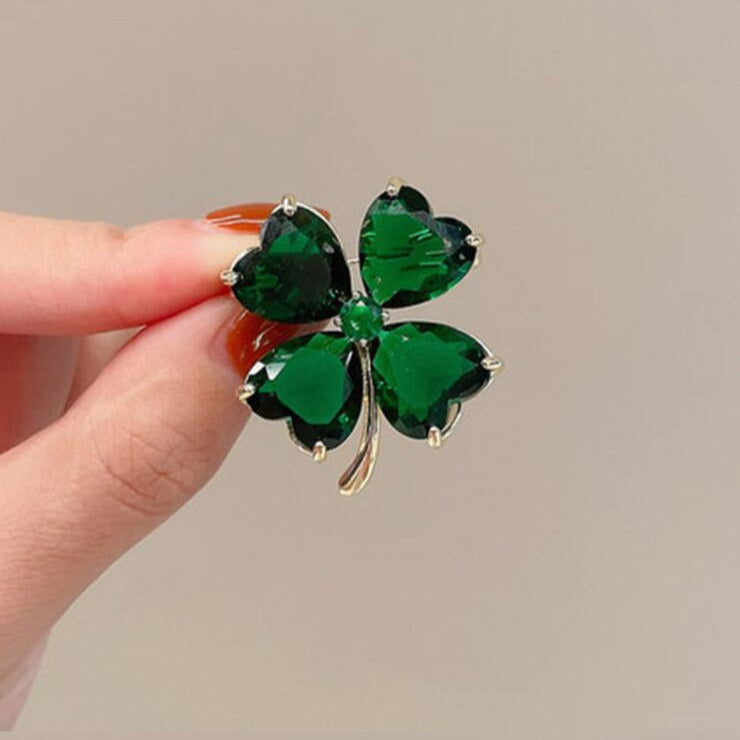 Lucky symbol four-leaf clover brooch