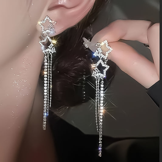 Rhinestone Star Decor Drop Earrings