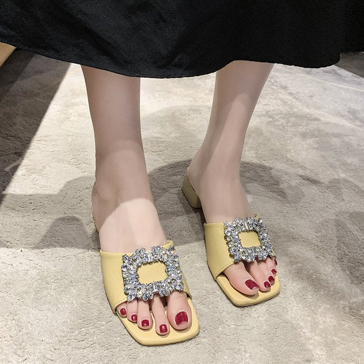 New large-size rhinestone thick-heeled cool slippers