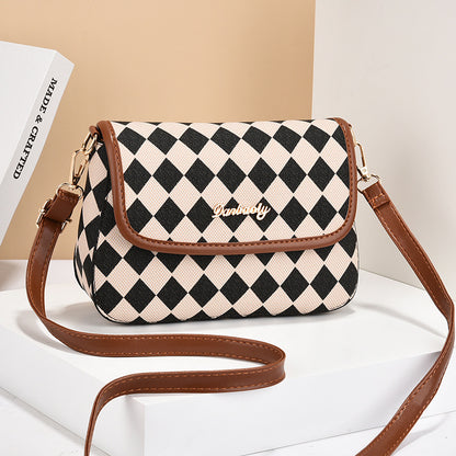 Retro letter foreign style small square bag