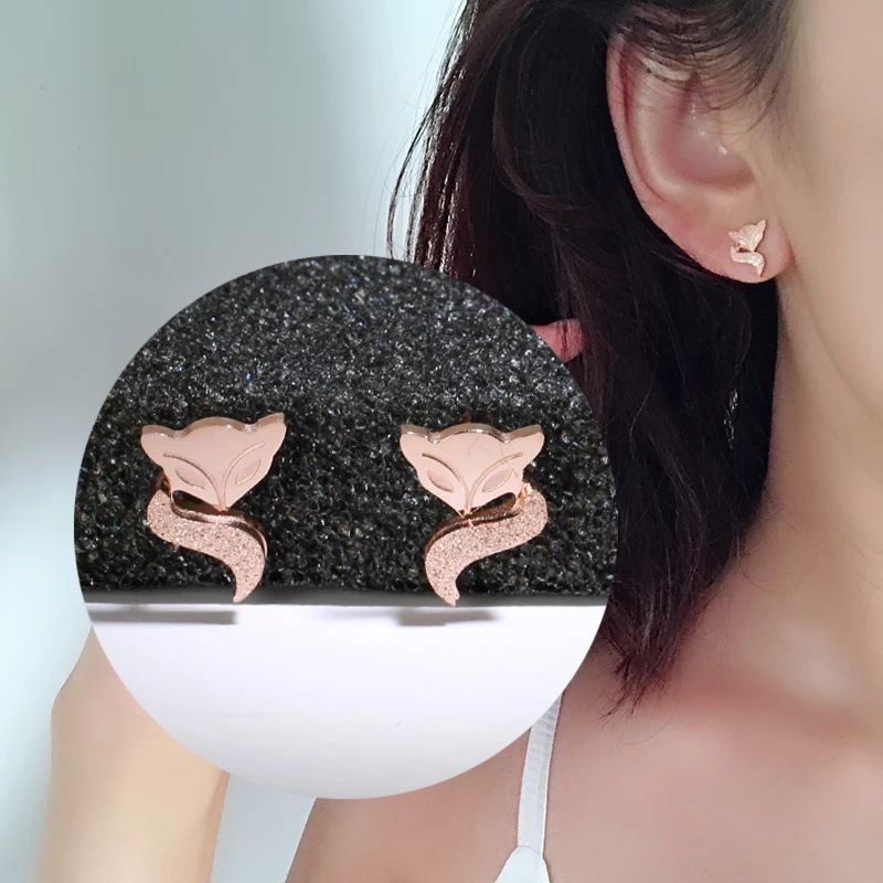 Versatile titanium steel small stud earrings