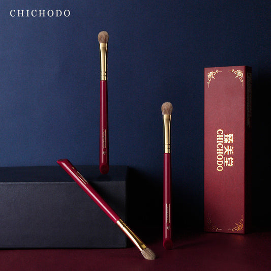 Zhenmei Ancient Charm Chinese Red Large Eyeshadow Brush