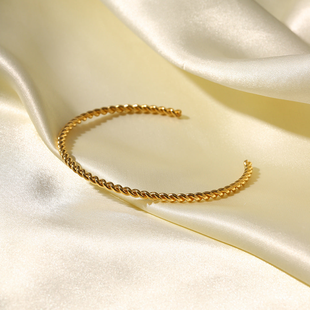 18K Gold Fine Twisted Women's Open Bracelet