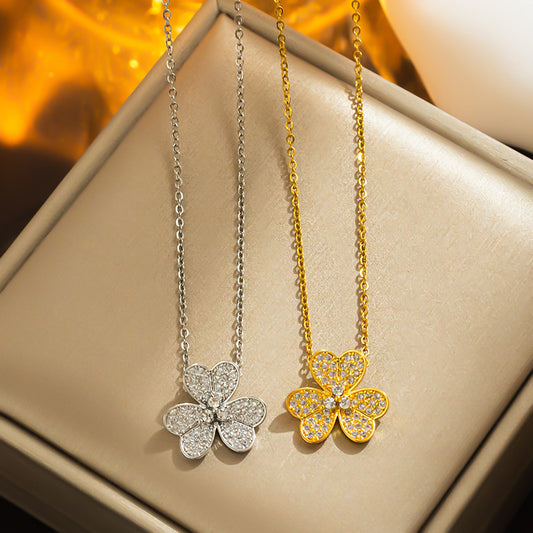 Lucky Clover Necklace, 18K Heart Petal Pendant, Collarbone Chain