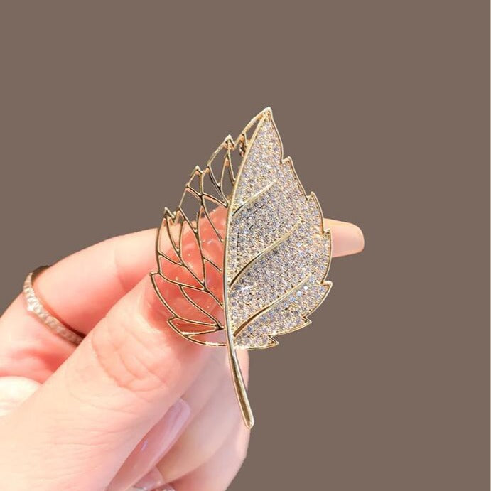 High-end full diamond leaf brooch