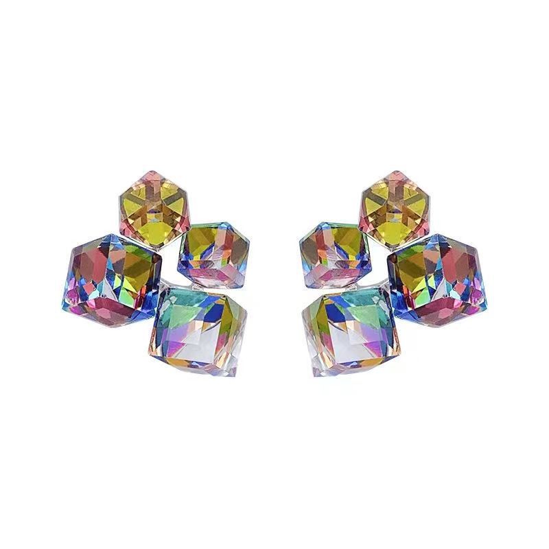 Geometric square three-dimensional dream crystal stud earrings