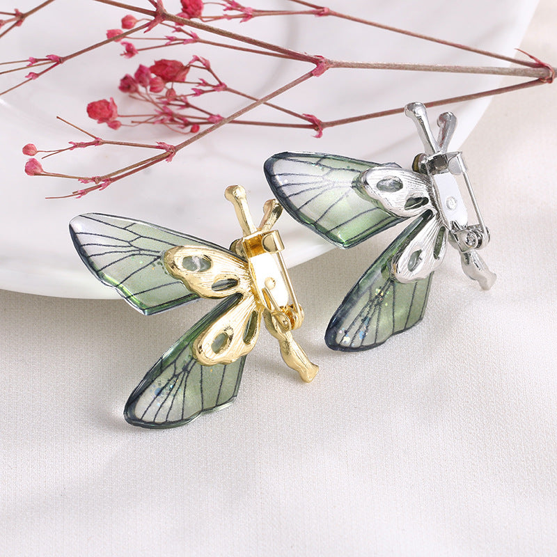 Dragonfly brooch acrylic transparent