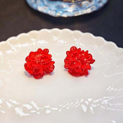 White camellia flower design stud earrings