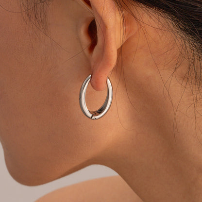 Oval Back Earrings