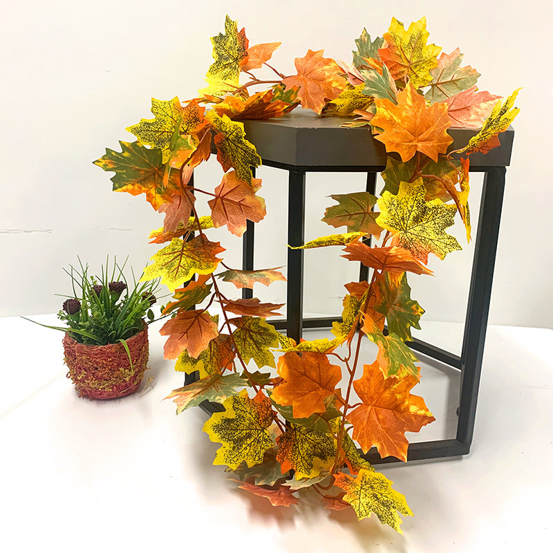 New imitation maple leaf vine Halloween decoration