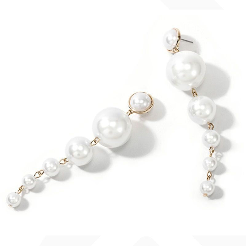 Pearl long earrings