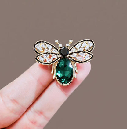 Little Bee Brooch Premium Sense