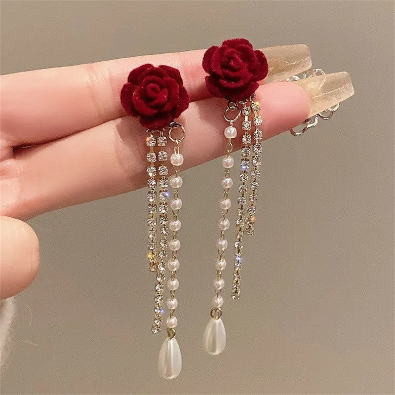 Camellia pearl fringed earrings