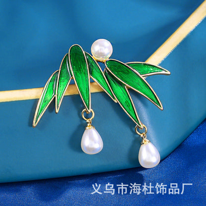 Pearl Bamboo Leaf Brooch