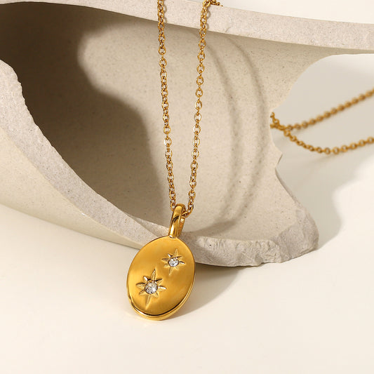 Eight-pointed star oval tag necklace