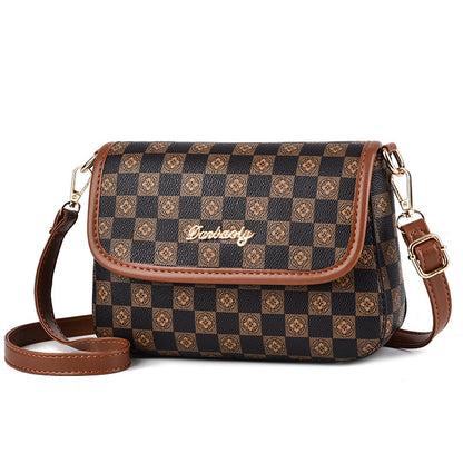 Retro letter foreign style small square bag